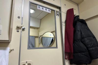 Купил целое купе, а жену - на выход. Странные правила РЖД для семейных поездок - узнайте пока не поздно