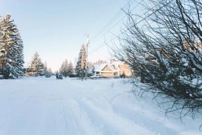 Как на самом деле живут за городом: мечта о доме в деревне разбивается о простую математику