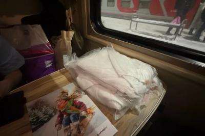 Годами сдавала постельное белье в поезде проводнику, пока не узнала одну деталь. Вот как положено делать