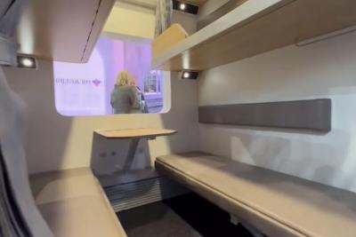 Плацкарт будущего с широкими полками и душем: какие ещё новшества подготовили для российских путешественников в РЖД?
