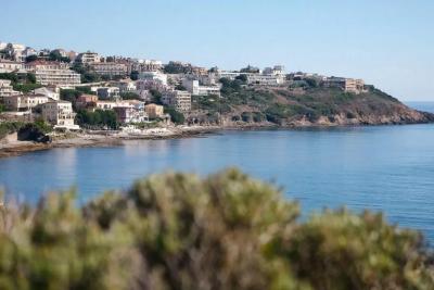 3 крымских города, идеально созданных для пмж на пенсии: море теплое под боком и покой