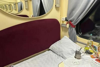 Случайно нашёл необычный вагон РЖД: в нем все купе одноместные - рассказываю о поездке, где ехал и спал в тишине и комфорте