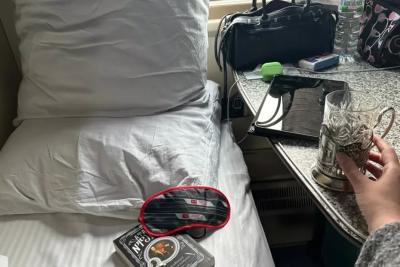 Купила билет на верхнюю полку в надежде поменяться: думала войдут в положение - но стала звездой скандала