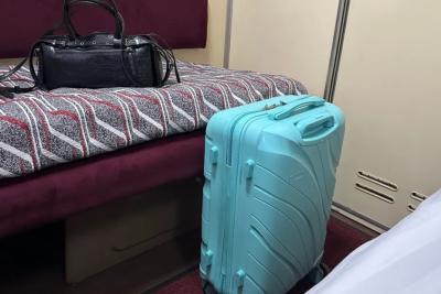 Идеальный вагон РЖД существует - все купе одноместные, никаких соседей, и билеты там не такие дорогие