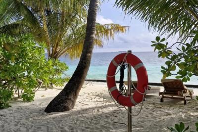 Лучшие и безопасные альтернативы ОАЭ для отдыха у моря в апреле-2026: эксперты назвали цены