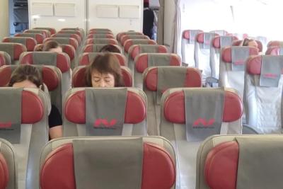 Никогда не берите эти места в самолёте: эксперт назвал худшие кресла - одни лишь неудобства
