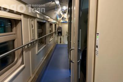 &laquo;Не поездка, а пытка&raquo;: мужчина на костылях рассказал, что творится в поезде - дорога стала настоящим кошмаром