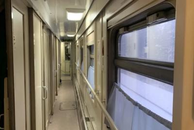 &laquo;Сидите на том месте, где купили&raquo;: как пассажир верхней полки смог поставить на место тройку &laquo;хозяев&raquo; купе