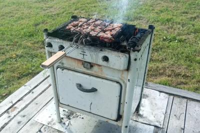 Шашлык, вкуснее которого нет. Никто не сможет догадаться, что вы пожарили его не выходя из дома