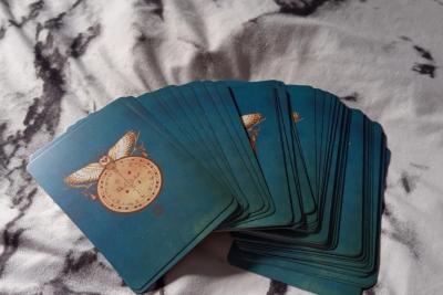 Львов ждёт успех в делах, а Тельцов - приятный сюрприз от близких: гороскоп на 26 апреля