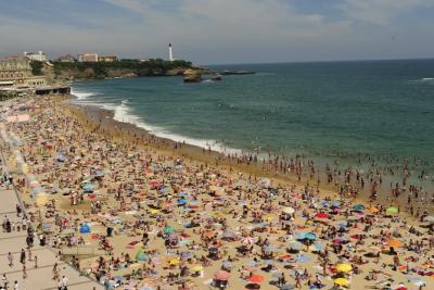 Куда поехать в мае-2026? 5 стран, где тёплое море и отличный сервис, а цены не кусаются