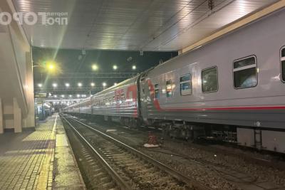 Проводник честно рассказал, что происходит за тонкими стенками купе: эти 4 вещи выдают пассажиров с головой