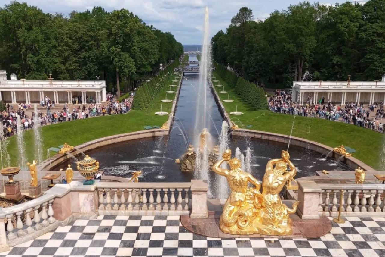 &laquo;Не совершайте моих ошибок&raquo;: 5 важных советов для тех, кто собирается на отдых в Петербург