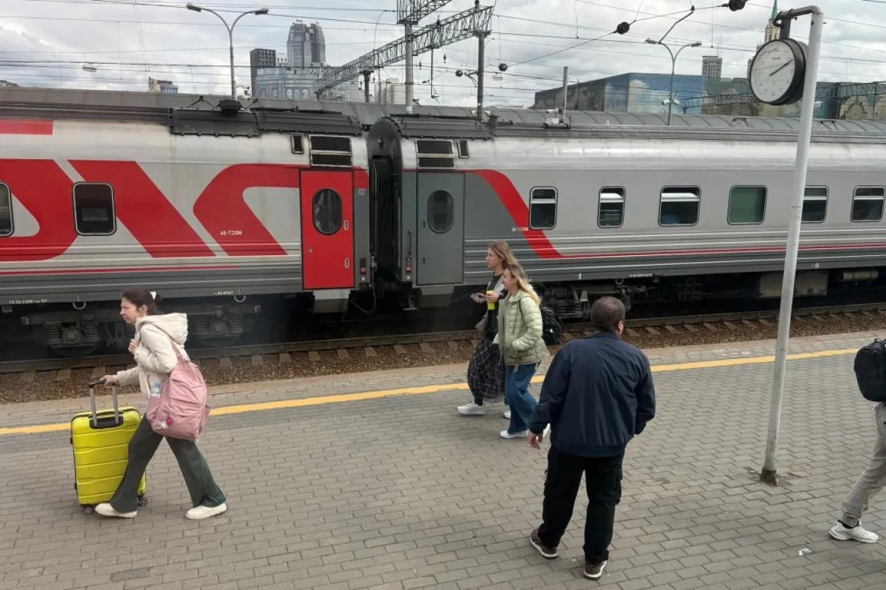 Мерзляки в поезде достали проводников: кто прав в споре о температуре