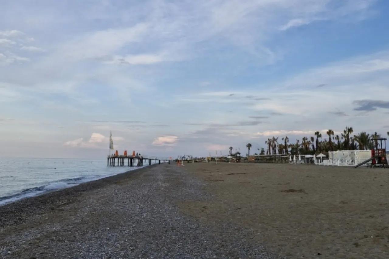 Море +24&deg;C в сентябре: 3 страны, где отдых дешевле и спокойнее, чем в Турции