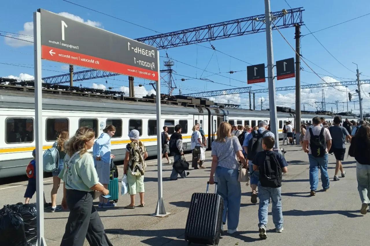 В РЖД дали окончательный ответ: можно ли сидеть внизу с билетом на верхнюю
