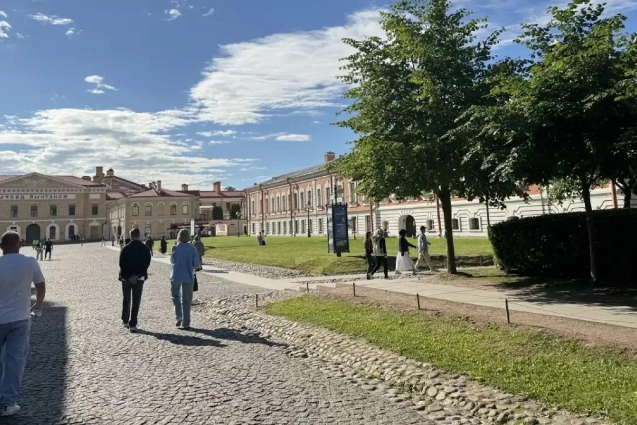 Куда переехать на пенсии в России, чтобы остаться навсегда: 8 лучших вариантов для комфортной жизни