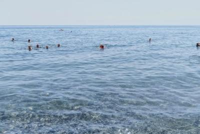На наш Юг больше не поеду - нашел место получше: теплая вода, нет хамства и в 2 раза дешевле, чем в Абхазии