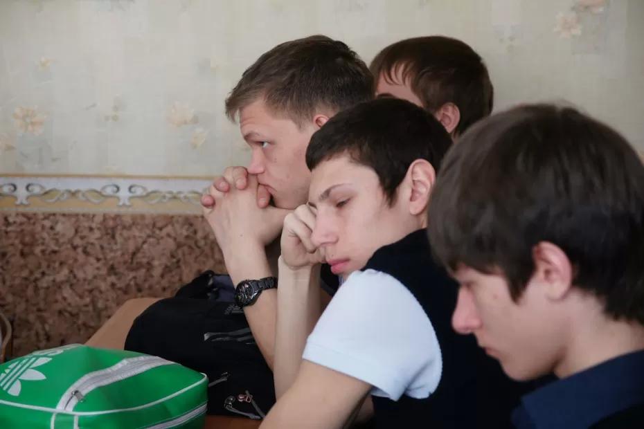 Школьники плачут от счастья, родители хватаются за сердце: в Госдуме заявили о полной отмене ЕГЭ