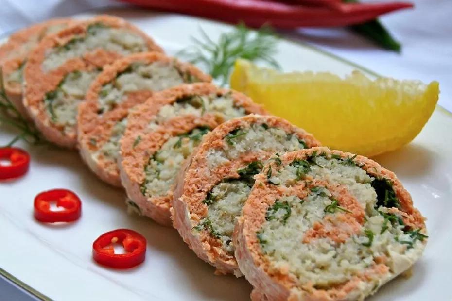 Еще и сэкономите в праздник: вкуснейшая закуска из такой консервы впечатлит гостей