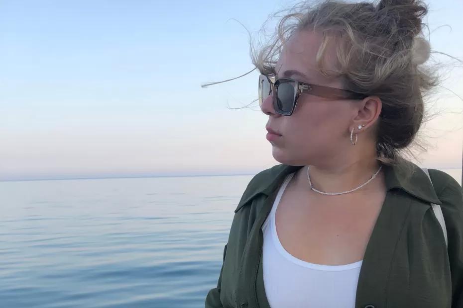 Этот курорт называют русской Италией: чистые пляжи и голубая вода за копейки Этот курорт называют русской Италией: чистые пляжи и голубая вода за копейки