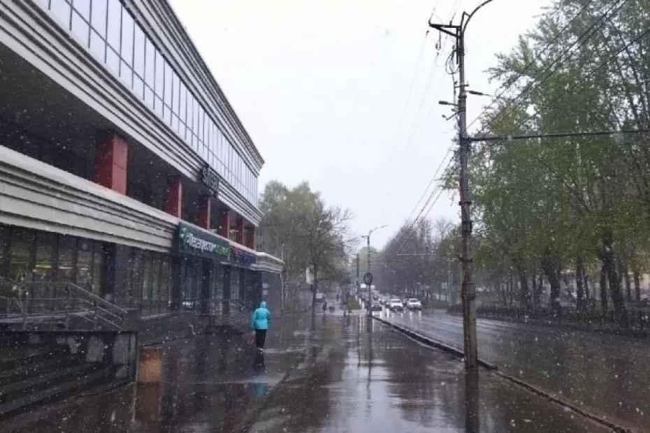 «Июнь подложит нам всем толстую свинью»: синоптики прогнозируют одно из сильнейших похолодание этим летом «Июнь подложит нам всем толстую свинью»: синоптики прогнозируют одно из сильнейших похолодание этим летом