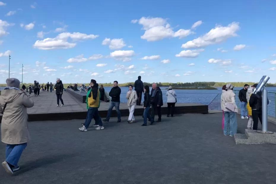 Государство вводит шестидневную рабочую неделю: граждане возмущены Государство вводит шестидневную рабочую неделю: граждане возмущены
