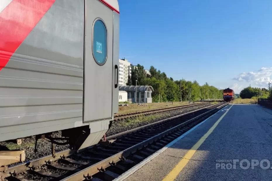 Борьба за нижние полки в поезде продолжается: мамочки придумали хитрый способ заставить вас уступить полку снизу - не ведитесь Борьба за нижние полки в поезде продолжается: мамочки придумали хитрый способ заставить вас уступить полку снизу - не ведитесь