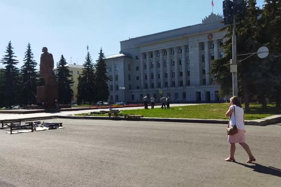Побьет все рекорды: на Россию надвигается жара до +37 градусов - Роман Вильфанд рассказал о жарком месяце