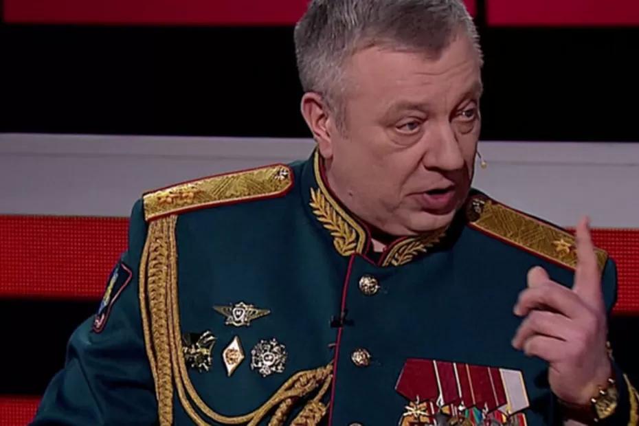 Скоро будет полная демобилизация: генерал-лейтенант Андрей Гурулев объяснил, когда она настанет Скоро будет полная демобилизация: генерал-лейтенант Андрей Гурулев объяснил, когда она настанет