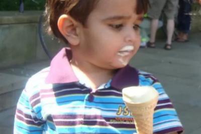 С начинкой из антибиотиков: в Роскачестве назвали мороженое, которое должно быть под запретом для детей