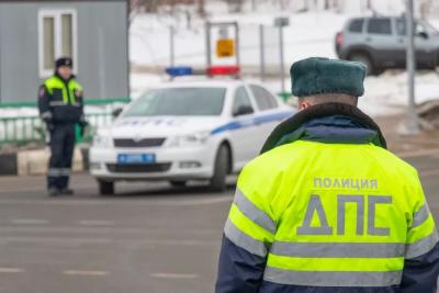 С 1 апреля водительские права аннулируют: новое правило ГИБДД шокирует водителей