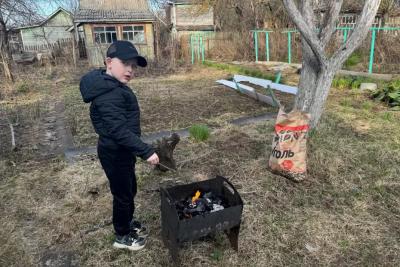 Отдыхаем сразу 9 дней подряд: кому из россиян легально продлят майские праздники