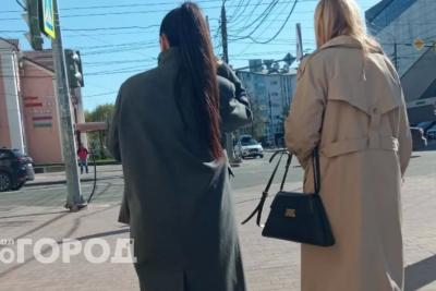 Вас примут за дурака: в этом слове нет буквы «З», но каждый второй ее упорно вставляет