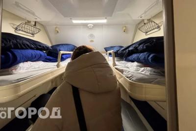 Спускаться на нижние полки в поездах теперь настрого запрещено: в РЖД до слез расстроили россиян новым правилом
