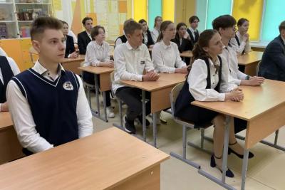 Родители в шоке, а дети протестуют: летние каникулы хотят сократить вдвое