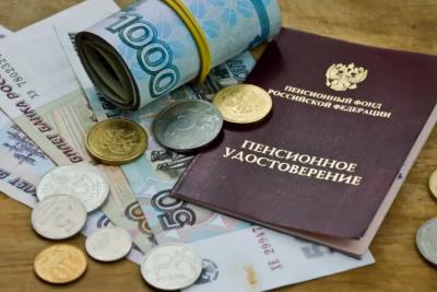 С 10 июня пенсионеров ждёт прибавка за март и апрель из-за 2 строчек в трудовой