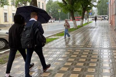 Каким будет лето 2025 после аномально теплой зимы: синоптики рассказали, к чему готовиться российским дачникам и горожанам