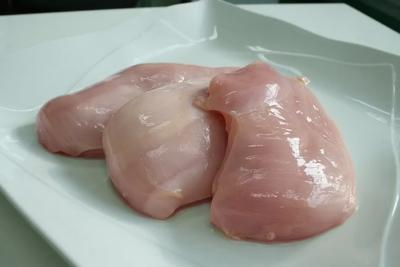 Как дома избавиться от химии в покупном курином мясе: знакомый работник птицефабрики посоветовал - должен знать каждый