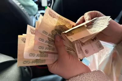 Всем, у кого остались 100-рублевые купюры - приготовиться: в ЦБ озвучили важную новость