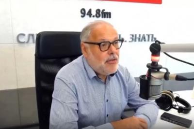 Рубль на грани: экономист Михаил Хазин предупреждает об обвале до 100 за доллар - какие последствия ждут россиян?