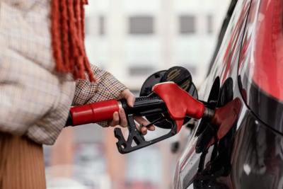 Цены на бензин поставили новый рекорд: такого еще не было