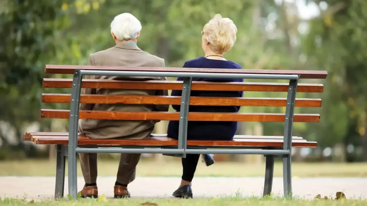 Внимание, пенсионеры с накоплениями: с мая вводят жёсткий учёт процентов - сохраните льготы