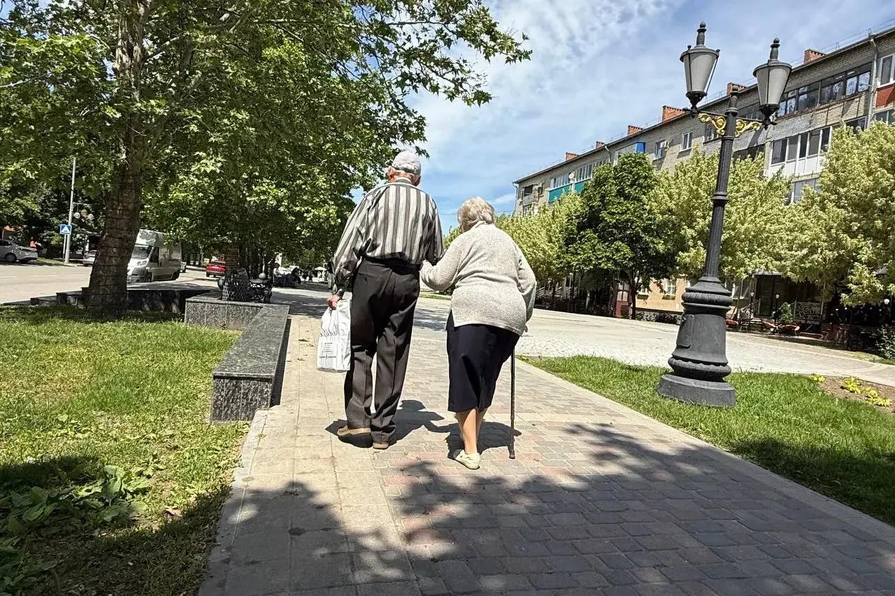 Почему большие накопления в банке могут лишить пенсионера социальных доплат