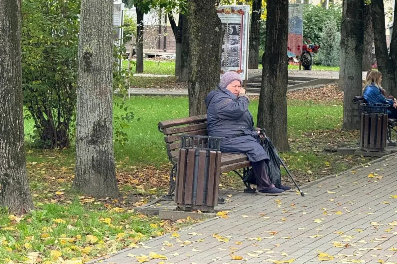 80 лет исполнилось, а пенсия не выросла? Три причины, о которых молчат, и инструкция - что делать