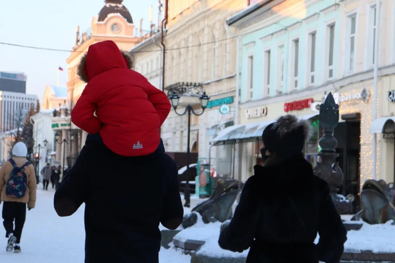 Семьям с детьми дадут новую выплату в 30 тысяч рублей: кто сможет получить деньги