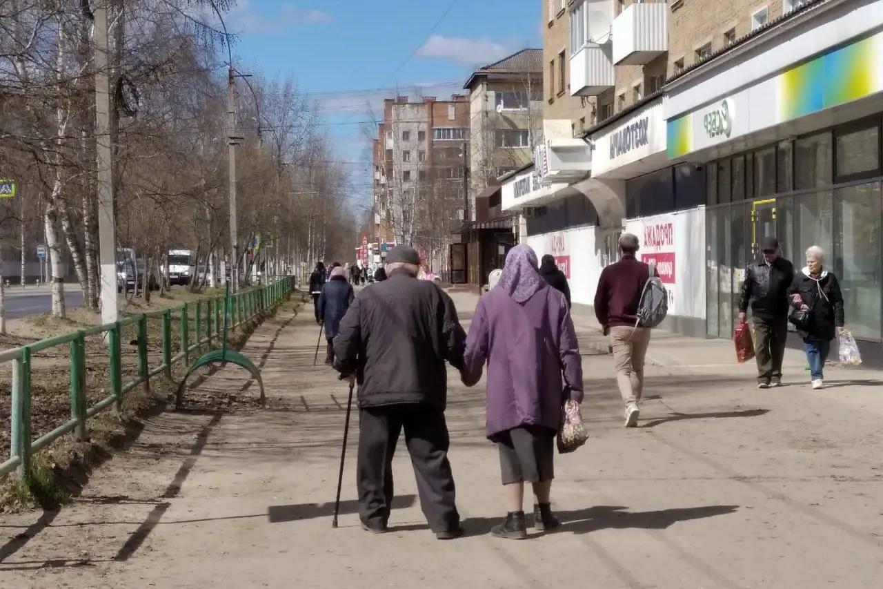 В России могут начать платить за долгие браки: подробности инициативы