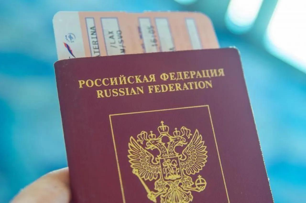 При оформлении загранпаспорта введут ряд новшеств