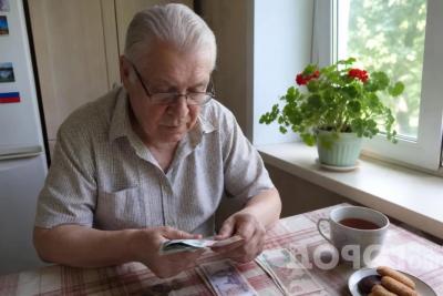 С 1 августа пенсии подскочат вверх: в Госдуме назвали тех, кому повезет, - как работают коэффициенты