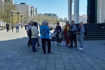 Пенсионерам после 70 лет полагается доплата по 3-4 МРОТ: что известно
